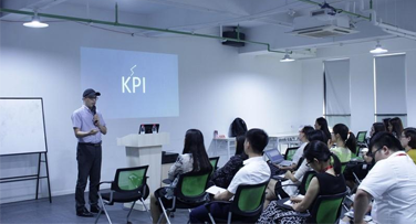 解決企業(yè)線(xiàn)上培訓需求